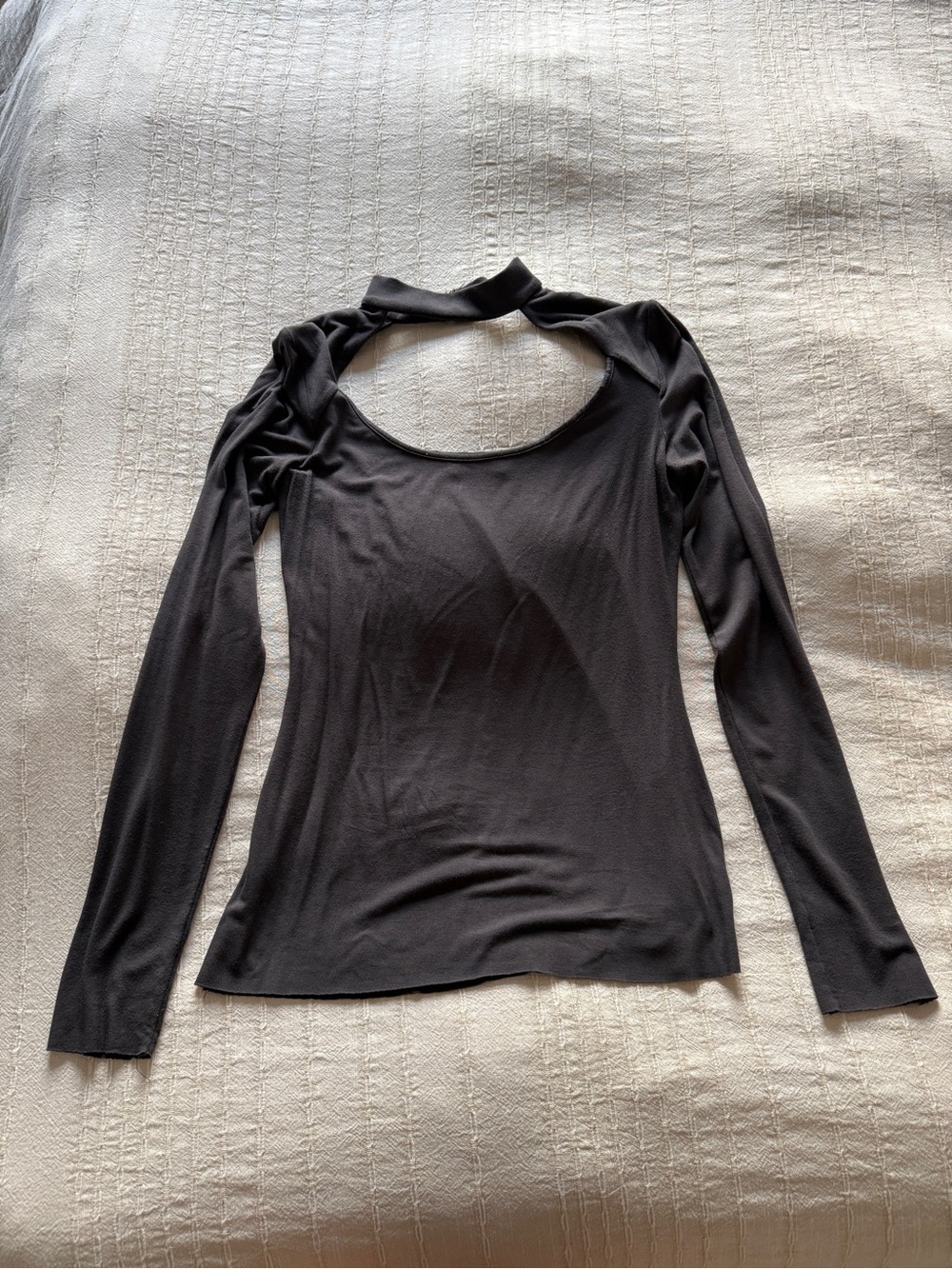 Women’s Long-Sleeve Cutout Top